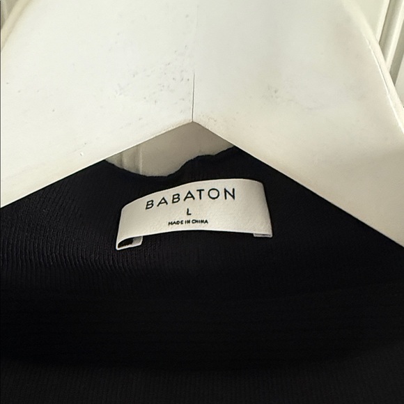 Babaton Aritzia Ambrosio Turtleneck in Burgundy and Black - Picture 8 of 9